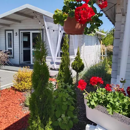 La Z Wlasnymi Ogrodkami- Balia Z Jacuzzi ,sauna ,rowery, Klimatyzacja