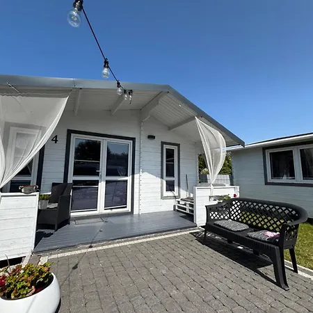 La Z Wlasnymi Ogrodkami- Balia Z Jacuzzi ,sauna ,rowery, Klimatyzacja Lodge *