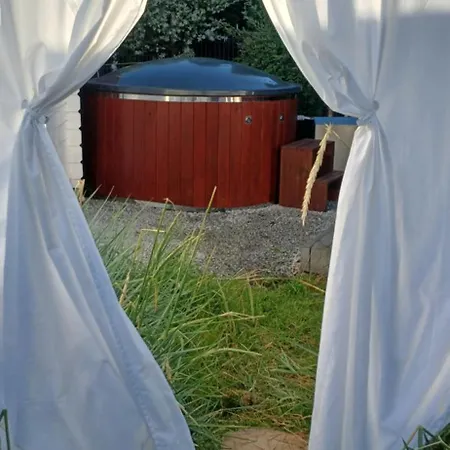 La Z Wlasnymi Ogrodkami- Balia Z Jacuzzi ,sauna ,rowery, Klimatyzacja *