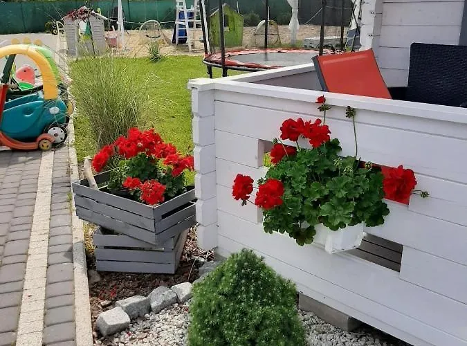 La Z Wlasnymi Ogrodkami- Balia Z Jacuzzi ,sauna ,rowery, Klimatyzacja أوستكا