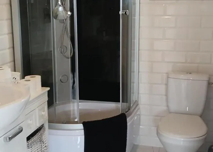 La Z Wlasnymi Ogrodkami- Balia Z Jacuzzi ,sauna ,rowery, Klimatyzacja Jaktstuga