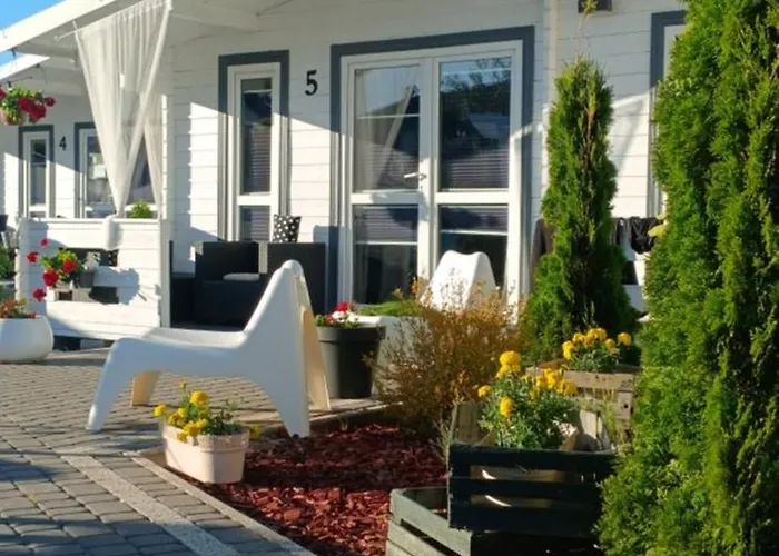 La Z Wlasnymi Ogrodkami- Balia Z Jacuzzi ,sauna ,rowery, Klimatyzacja * Ustka