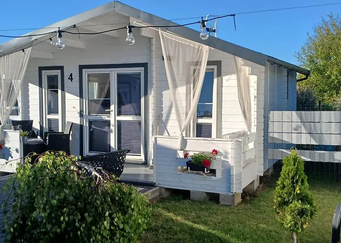 La Z Wlasnymi Ogrodkami- Balia Z Jacuzzi ,sauna ,rowery, Klimatyzacja