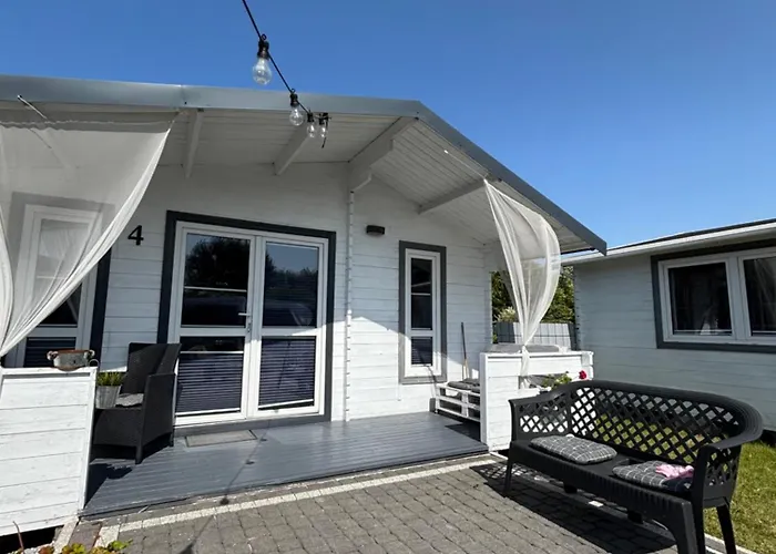 La Z Wlasnymi Ogrodkami- Balia Z Jacuzzi ,sauna ,rowery, Klimatyzacja بيت خشبي *