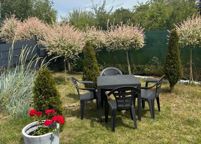 La Z Wlasnymi Ogrodkami- Balia Z Jacuzzi ,sauna ,rowery, Klimatyzacja أوستكا